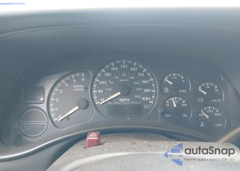 2002 Chevrolet Avalanche 1500 из США, поврежденный, VIN 3GNEC13T02G311913